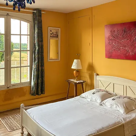 Lovely In Mesnil En Ouche With Wifi בית נופש Gouttières
